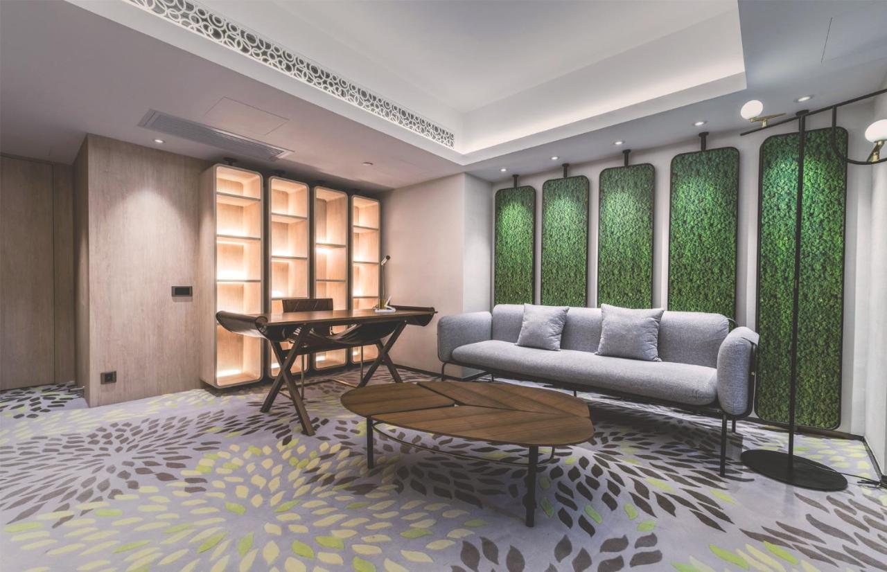Oasis Avenue-A Gdh Hotel Hongkong Exteriör bild