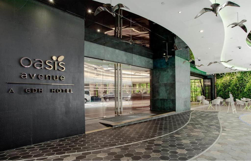 Oasis Avenue-A Gdh Hotel Hongkong Exteriör bild
