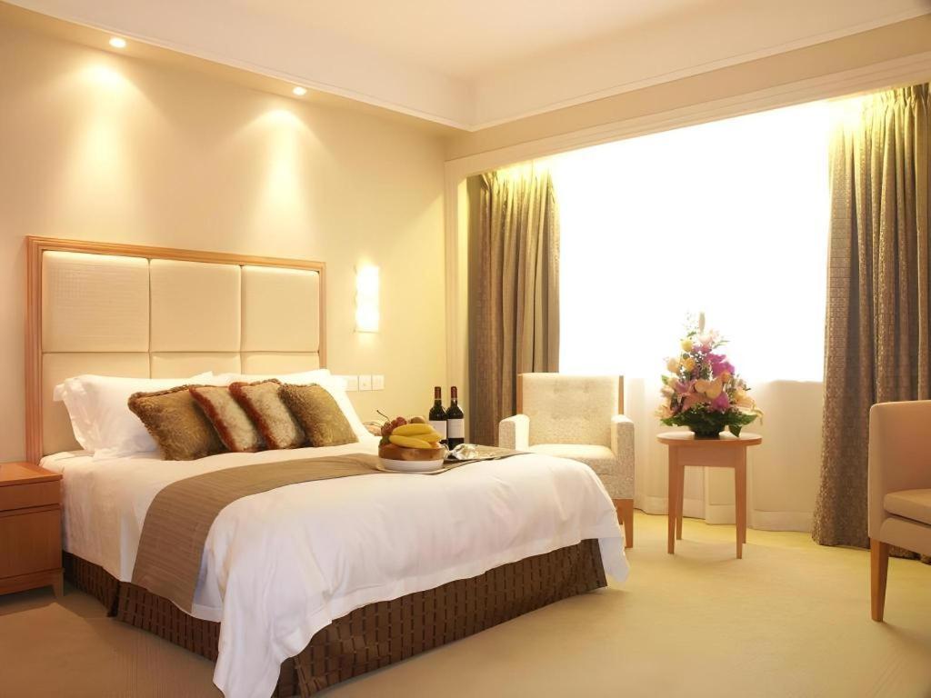 Oasis Avenue-A Gdh Hotel Hongkong Exteriör bild